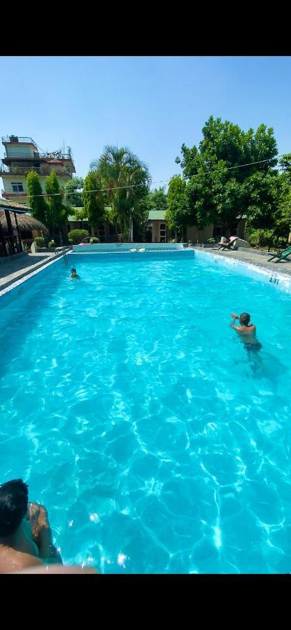 Nature Safari Camp Chitwan Exterior photo